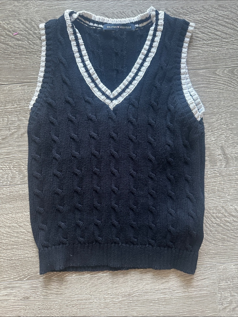 Brandy Melville navy Cable Knit Sweater Vest White Trim💯 cotton made in Italy